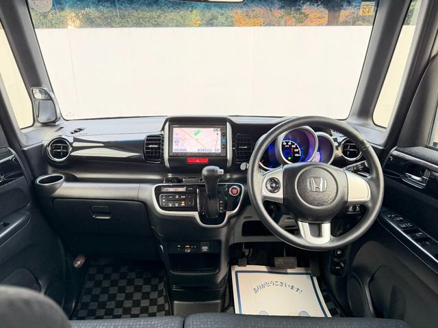 N-BOXカスタム G・Lパッケージ ワンオーナー・7インチ純ナビTV・Bluetooth・インターナビ・Rカメラ・両パワスラ・スマートキー・AW 左右パワースライド アイドリングストップ車 1オーナー ナビ・TV スマキ- 地デジTV(29枚目)