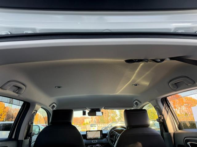 ヴェゼル e:HEVZ ドラレコ・障害物センサー・純ナビTV・Bluetooth・ホンダコネクト・LED・オートハイビーム・パドルシフト・AW 衝突回避支援ブレーキ機能 1オナ スマキ フルオートエアコン Dレコ エアバッグ(46枚目)