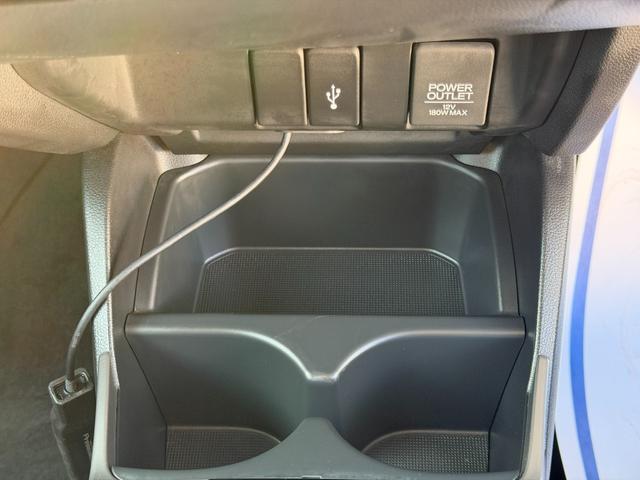 フィットハイブリッド Ｆコンフォートエディション　ＨｏｎｄａＳＥＮＳＩＮＧ・シートヒーター・ドラレコ・７インチ純ナビ・Ｂｌｕｅｔｏｏｔｈ・ＥＴＣ・ＬＥＤ　衝突軽減ブレーキ　セキュリティアラーム　ＵＳＢ接続　スマキー　クルーズコントロール　ＥＴＣ車載器（34枚目）