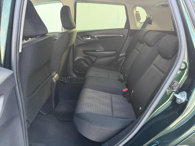 フィットハイブリッド Ｆコンフォートエディション　ＨｏｎｄａＳＥＮＳＩＮＧ・シートヒーター・ドラレコ・７インチ純ナビ・Ｂｌｕｅｔｏｏｔｈ・ＥＴＣ・ＬＥＤ　衝突軽減ブレーキ　セキュリティアラーム　ＵＳＢ接続　スマキー　クルーズコントロール　ＥＴＣ車載器（46枚目）