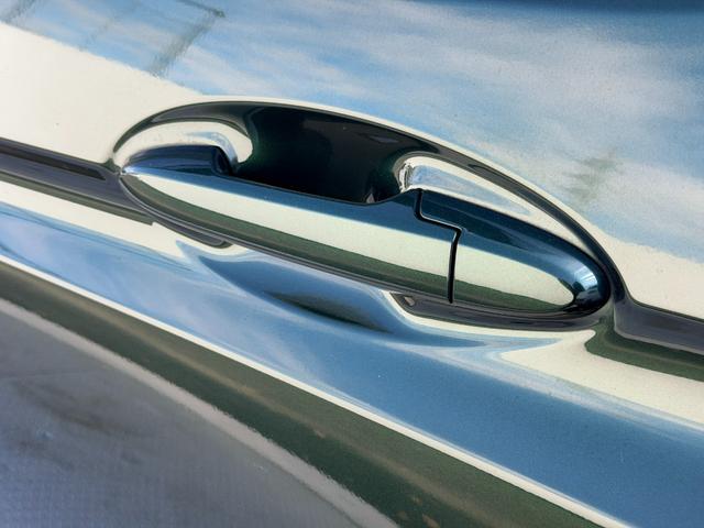 フィットハイブリッド Ｆコンフォートエディション　ＨｏｎｄａＳＥＮＳＩＮＧ・シートヒーター・ドラレコ・７インチ純ナビ・Ｂｌｕｅｔｏｏｔｈ・ＥＴＣ・ＬＥＤ　衝突軽減ブレーキ　セキュリティアラーム　ＵＳＢ接続　スマキー　クルーズコントロール　ＥＴＣ車載器（60枚目）