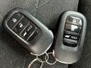 ｅ：ＨＥＶＺ　ワンオーナー・ドラレコ・障害物センサー・９インチ純ナビＴＶ・ホンダコネクト・Ｂｌｕｅｔｏｏｔｈ・Ｒカメラ・ＥＴＣ・ＬＥＤ・オートハイビーム・シートヒーター・純ＡＷ　衝突回避支援ブレーキ機能　１オナ（22枚目）