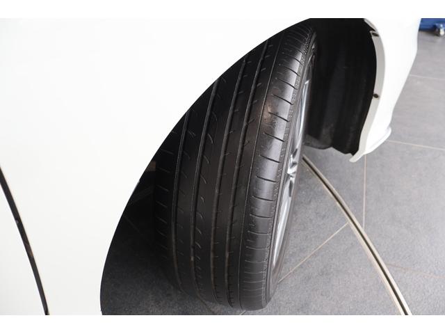 オデッセイ アブソルート・ＥＸホンダセンシング　純ナビ　全周囲カメラ　両パワスラ　純アルミ　Ｒエアコン　ブラインドスポットモニター　フルセグテレビ　３６０°カメラ　横滑り防止装置　コーナーセンサー　シ－トヒ－タ－　Ｐシート　軽減ブレーキ　ナビ＆ＴＶ（32枚目）