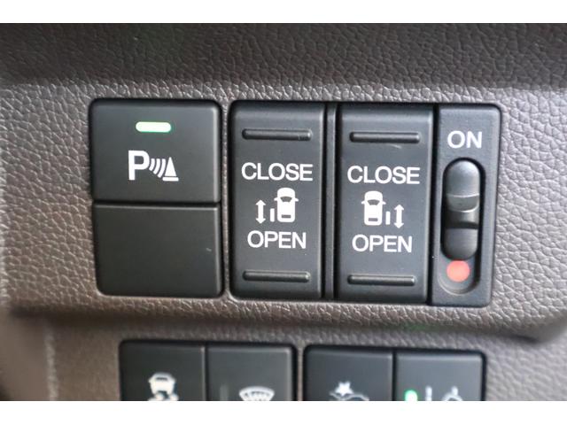 フリードハイブリッド ハイブリッド・Gホンダセンシング 純ナビ 両パワスラ 前後純ドラレコ シートヒーター Hセンシング 軽減ブレーキ キーフリーシステム 記録簿 DVD再生可能 サイドカーテンエアバック ECON 後カメラ Aクルーズ 地デジフルセグTV(10枚目)