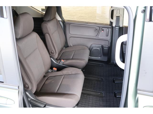 フリードハイブリッド ハイブリッド・Gホンダセンシング 純ナビ 両パワスラ 前後純ドラレコ シートヒーター Hセンシング 軽減ブレーキ キーフリーシステム 記録簿 DVD再生可能 サイドカーテンエアバック ECON 後カメラ Aクルーズ 地デジフルセグTV(18枚目)