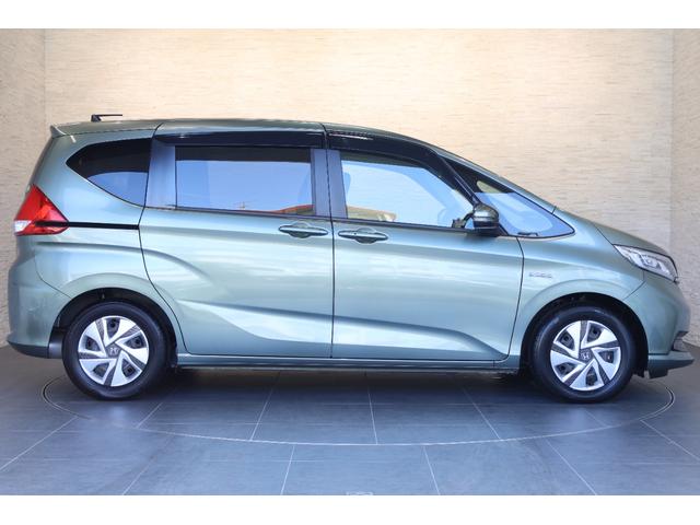 フリードハイブリッド ハイブリッド・Gホンダセンシング 純ナビ 両パワスラ 前後純ドラレコ シートヒーター Hセンシング 軽減ブレーキ キーフリーシステム 記録簿 DVD再生可能 サイドカーテンエアバック ECON 後カメラ Aクルーズ 地デジフルセグTV(31枚目)