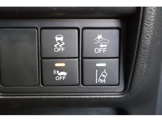 オデッセイハイブリッド ハイブリッドアブソルート・ホンダセンシングEXパック 純正ナビ BTA マルチビュー ETC 360°カメラ 両側自動スライドドア 盗難防止 キーレス サイドエアバッグ DVD再生可 VSA オートクルーズコントロール スマキー リアエアコン 3列シート(12枚目)