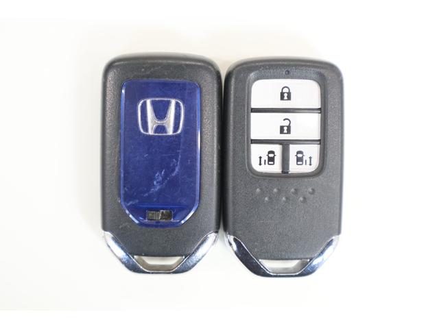 オデッセイハイブリッド ハイブリッドアブソルート・ホンダセンシングEXパック 純正ナビ BTA マルチビュー ETC 360°カメラ 両側自動スライドドア 盗難防止 キーレス サイドエアバッグ DVD再生可 VSA オートクルーズコントロール スマキー リアエアコン 3列シート(37枚目)