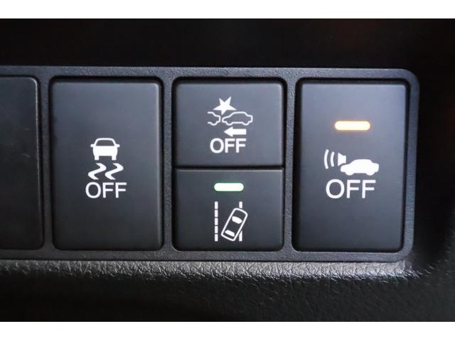 ジェイド ハイブリッドX 純ナビ Bカメ LED スマキー2個 地デジフルセグ 踏み間違い防止装置 横滑り防止 サイドカーテンエアバック ナビTV クルコン パワーウィンドウ キーレス 三列シート ETC装備 DVD再生 AC(10枚目)