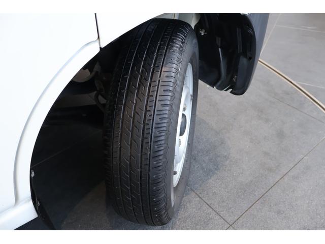 ハイゼットカーゴ DXSAIII オーディオ LEDヘッドライト アイスト ヘッドライトLED 横滑防止装置 オートエアコン キ-レス 記録簿あり デュアルエアバッグ エコアイドル セキュリティ 前席パワーウィンドウ 運転席エアバッグ(22枚目)