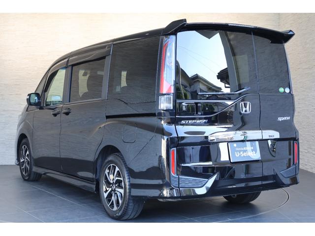 ステップワゴンスパーダ スパーダホンダセンシング 純正Mナビ 後席モニター ドラレコ 盗難防止 助手席エアバッグ ワンオーナ- Wパワスラ 記録簿有 地デジ サイドエアバッグ LEDライト 横滑り防止システム オートエアコン リアカメラ ナビ&TV(9枚目)