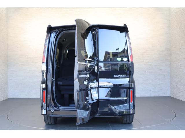 ステップワゴンスパーダ スパーダホンダセンシング 純正Mナビ 後席モニター ドラレコ 盗難防止 助手席エアバッグ ワンオーナ- Wパワスラ 記録簿有 地デジ サイドエアバッグ LEDライト 横滑り防止システム オートエアコン リアカメラ ナビ&TV(11枚目)