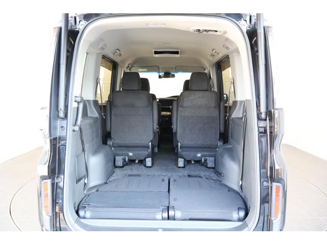 ステップワゴンスパーダ スパーダホンダセンシング 純正Mナビ 後席モニター ドラレコ 盗難防止 助手席エアバッグ ワンオーナ- Wパワスラ 記録簿有 地デジ サイドエアバッグ LEDライト 横滑り防止システム オートエアコン リアカメラ ナビ&TV(15枚目)