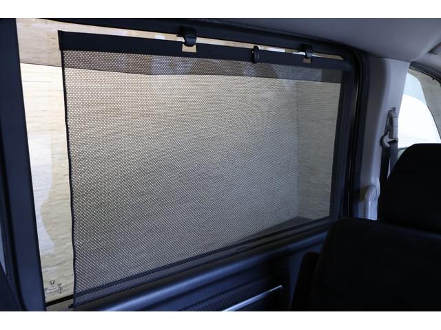 ステップワゴンスパーダ スパーダホンダセンシング 純正Mナビ 後席モニター ドラレコ 盗難防止 助手席エアバッグ ワンオーナ- Wパワスラ 記録簿有 地デジ サイドエアバッグ LEDライト 横滑り防止システム オートエアコン リアカメラ ナビ&TV(28枚目)