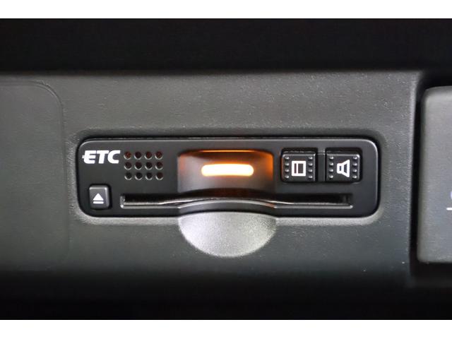 N-ONE プレミアムツアラー・ローダウン 純正ナビ Bカメラ ETC クルコン スマ-トキ- ベンチシ-ト ナビTV 地デジTV 横滑り防止機能 ターボモデル AAC DVD ABS 整備記録簿 Rカメラ オートクルーズコントロール WSRS(9枚目)