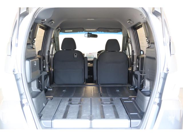 フリードスパイクハイブリッド ジャストセレクション 純正ナビ 左側パワスラ Bカメ Sキー キーフリー セキュリティーアラーム 横滑り防止機能 DVD視聴 後カメラ ワンセグTV ナビTV エアコン 記録簿 フルフラットシート 両側スライド片側電動(10枚目)