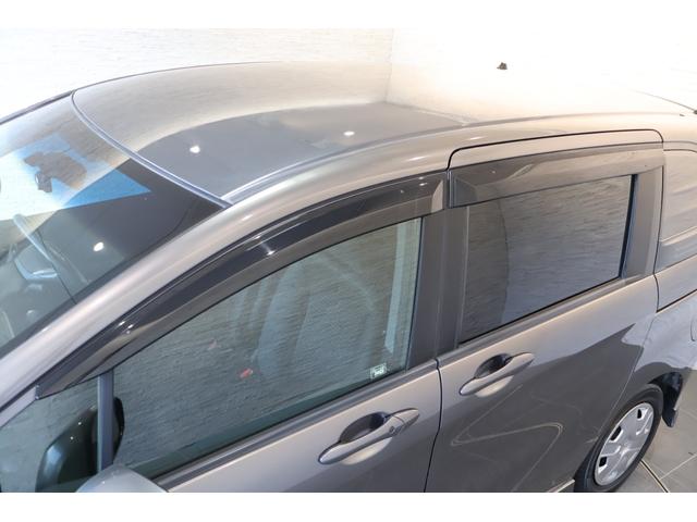 フリードスパイクハイブリッド ジャストセレクション 純正ナビ 左側パワスラ Bカメ Sキー キーフリー セキュリティーアラーム 横滑り防止機能 DVD視聴 後カメラ ワンセグTV ナビTV エアコン 記録簿 フルフラットシート 両側スライド片側電動(21枚目)