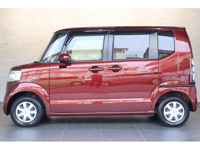 当社の優秀なスタッフがしっかり点検整備をさせていただいてからご納車いたします！さらに！エンジンオイル、エレメント・ミッションオイル・ワイパーゴムを新品交換になります！これで安心して乗って頂けます！