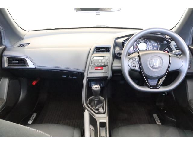 S660 β 6MT 純正ドラレコ 無限ハードトップ LEDヘッドライト スマートキー2個 純正アルミ イモビライザー Wエアバック ABS サイドエアバッグ パワーウインドウ 運転席エアバッグ ETC キーレス(4枚目)