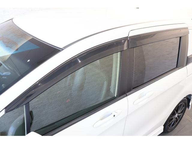 フリードハイブリッド ハイブリッドプレミアムエディション　純ナビ　両パワスラ　社外アルミ　Ｂカメラ　ＥＴＣ　Ｒカメ　ＵＳＢ　横滑り防止　両側電動ＳＤ　ＤＶＤ　オートクルーズコントロール　キーフリー　スマートキーシステム　ワンセグ　エアコン　パワーウィンドウ（17枚目）