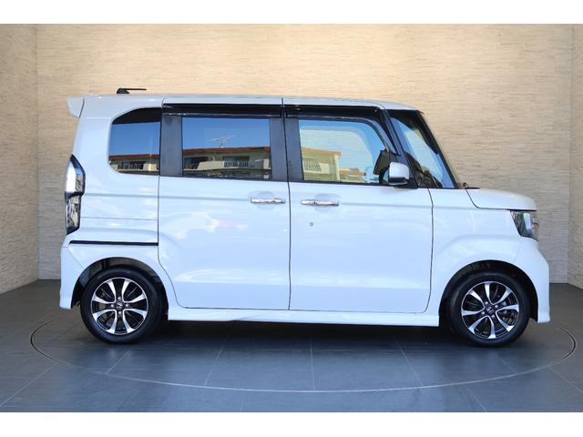 Ｎ－ＢＯＸカスタム Ｇ・Ｌホンダセンシング　純ナビ　純ドラレコ　純アルミ　両パワスラ　両シートヒーター　地デジＴＶ　整備記録簿　助手席エアバッグ　キーレス　シートＨ　アイドリングＳＴ　セキュリティーアラーム　スマ－トキ－　リアカメラ　ナビＴＶ（14枚目）