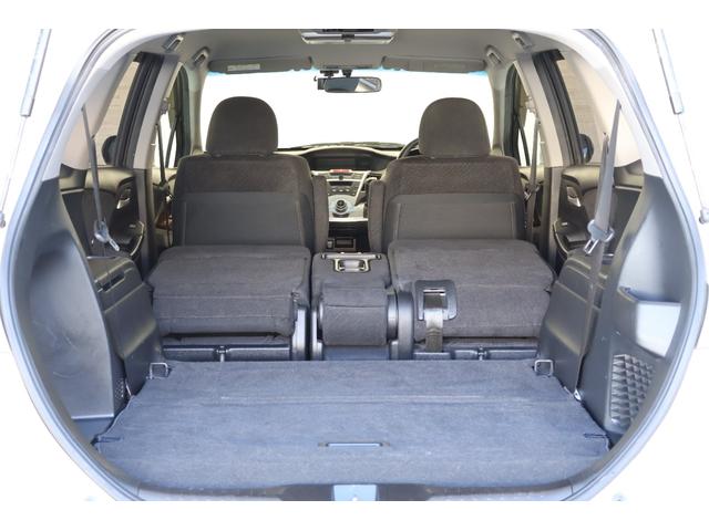 オデッセイ Ｍエアロパッケージ　純ナビ　後席モニター　純アルミ　ＥＴＣ　キーフリー　パーキングセンサー　点検記録簿　ＵＳＢ入力　地デジフルセグ　バックカメ　横滑り防止装置　パワーウィンドウ　フルオートエアコン　ドライブレコーダー（18枚目）