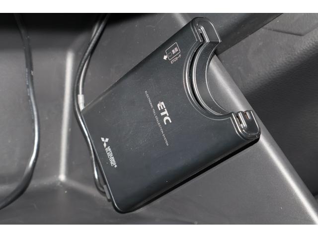 フィット ホーム レンタアップ 社外ナビ Bカメラ ETC 記録簿 リアカメラ USB接続 AAC 横滑り防止機能 サイドエアバック ワンオーナー車 LEDライト クルーズコントロール パワーウィンドウ スマキー(12枚目)