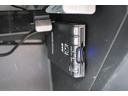ＣＲ－Ｚ α　純正ナビ　ワンセグ　ＥＴＣ　Ｂカメラ　セキュリティ　ＡＵＴＯエアコン　Ｓキー　コーナーセンサー　アイドリングストップ機能　リモコンキー　ＤＶＤ再生　ＵＳＢ接続　ナビＴＶ　パワステ　パワーウィンドウ（5枚目）