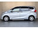 当社の優秀なスタッフがしっかり点検整備をさせていただいてからご納車いたします!さらに!エンジンオイル、エレメント・ミッションオイル・ワイパーゴムを新品交換になります!これで安心して乗って頂けます!