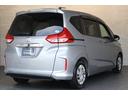 当店の展示車は、プロの業者にボディーの磨き、ルームクリーニングを依頼していますので、とてもきれいです!!ぜひ、見にいらしてください!