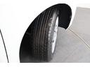 タイヤサイズは１８５／６０Ｒ１５です。
