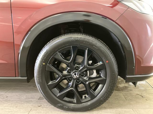 ＺＲ－Ｖ ｅ：ＨＥＶＺ特別仕様車ブラックスタイル　４ＷＤ　ホンダコネクトディスプレイ　ホンダセンシング　クルーズコントロール　バックカメラ　ＥＴＣ　フルセグＴＶ　パワーシート　衝突被害軽減システム　スマートキー　サイドカーテンエアバック　マルチビュー（16枚目）