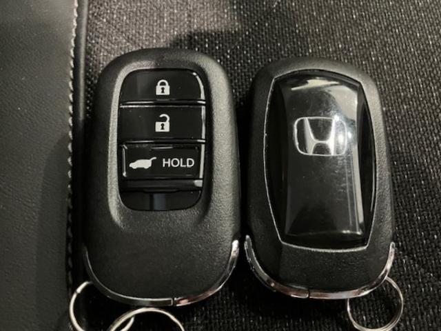 ヴェゼル e:HEVZ 無限スタイリング3点セット ホンダセンシング ホンダコネクトディスプレイ アドバンスドルームミラー リアドラレコ ブラインドスポット 後退出庫サポート 衝突回避支援ブレーキ機能 スマキ Pトランク(31枚目)