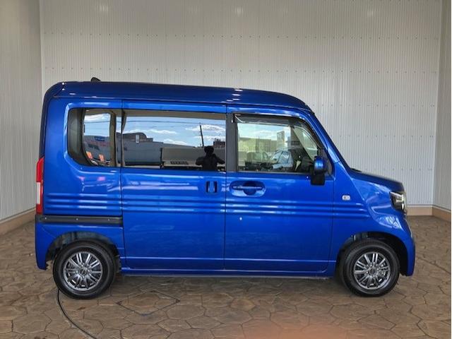 Ｎ－ＶＡＮ＋スタイル ファン・ターボホンダセンシング　メモリーナビ　フルセグＴＶ　ＣＤ・ＤＶＤプレーヤー　Ｂｌｕｅｔｏｏｔｈ対応　スマートキープッシュスタート　ナビ＆ＴＶ　オートクルーズ　助手席エアバッグ　エアコン　盗難防止システム　地デジ　エアバック（12枚目）