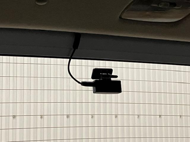 フリードハイブリッド ハイブリッド・G 6人乗り メモリーナビ 両側パワースライドドア 両電動ドア クルコン スマキー パワーステアリング LEDライト フルセグTV ETC付 フルオートエアコン Bカメラ 盗難防止システム シートH(8枚目)