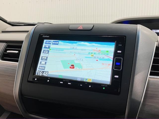 フリードハイブリッド ハイブリッド・Ｇホンダセンシング　６人乗り　メモリーナビ　前後ドラレコ　軽減ブレーキ　キーフリーシステム　ＤＶＤ再生可能　ＥＣＯＮ　後カメラ　Ａクルーズ　地デジフルセグＴＶ　ＬＥＤヘッドランプ　横滑防止　ドライブレコーダ　３列シート（2枚目）