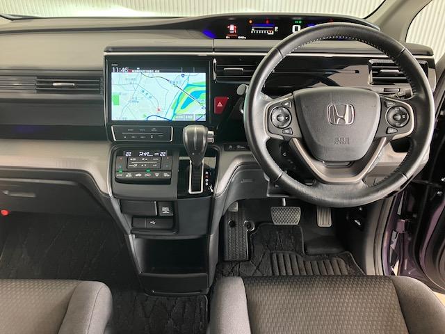 ステップワゴンスパーダ スパーダホンダセンシング 10インチプレミアムインターナビ リア席モニター 前後ドラレコ わくわくゲート ETC 盗難防止 助手席エアバッグ Wパワスラ リアオートエアコン 地デジ LEDライト 横滑り防止システム リアカメラ(10枚目)