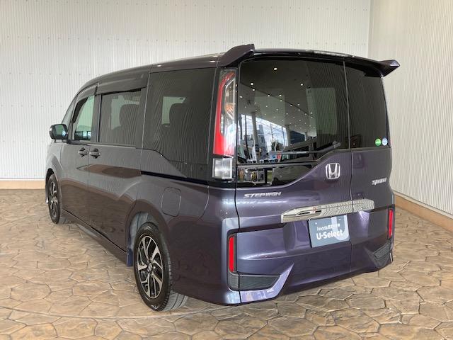 ステップワゴンスパーダ スパーダホンダセンシング 10インチプレミアムインターナビ リア席モニター 前後ドラレコ わくわくゲート ETC 盗難防止 助手席エアバッグ Wパワスラ リアオートエアコン 地デジ LEDライト 横滑り防止システム リアカメラ(17枚目)