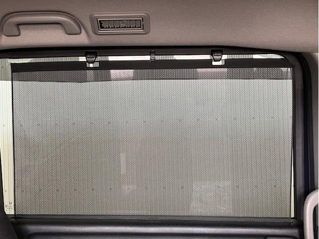 ステップワゴンスパーダ スパーダホンダセンシング 10インチプレミアムインターナビ リア席モニター 前後ドラレコ わくわくゲート ETC 盗難防止 助手席エアバッグ Wパワスラ リアオートエアコン 地デジ LEDライト 横滑り防止システム リアカメラ(27枚目)