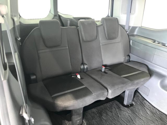 ステップワゴンスパーダ スパーダホンダセンシング 10インチプレミアムインターナビ リア席モニター 前後ドラレコ わくわくゲート ETC 盗難防止 助手席エアバッグ Wパワスラ リアオートエアコン 地デジ LEDライト 横滑り防止システム リアカメラ(29枚目)
