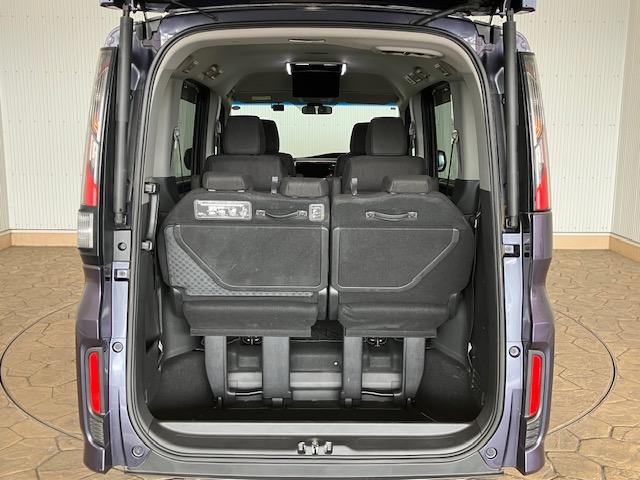 ステップワゴンスパーダ スパーダホンダセンシング 10インチプレミアムインターナビ リア席モニター 前後ドラレコ わくわくゲート ETC 盗難防止 助手席エアバッグ Wパワスラ リアオートエアコン 地デジ LEDライト 横滑り防止システム リアカメラ(30枚目)