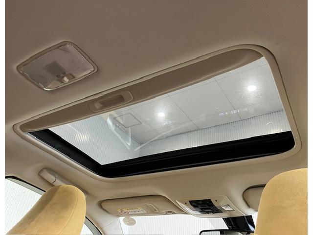 CT CT200hバージョンC メモリーナビ サンルーフ 前後ドラレコ アルミホイール パドルシフト TVナビ サイドエアバック 地デジTV バックガイドモニター キーレスエントリー ESC ETC付き AUTOエアコン エアバック(2枚目)