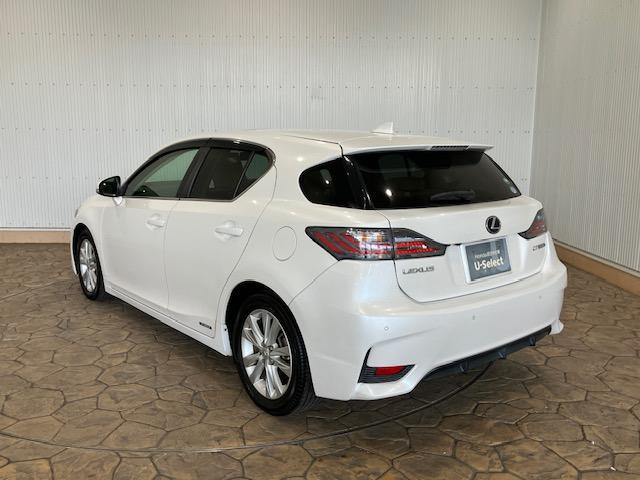 CT CT200hバージョンC メモリーナビ サンルーフ 前後ドラレコ アルミホイール パドルシフト TVナビ サイドエアバック 地デジTV バックガイドモニター キーレスエントリー ESC ETC付き AUTOエアコン エアバック(16枚目)