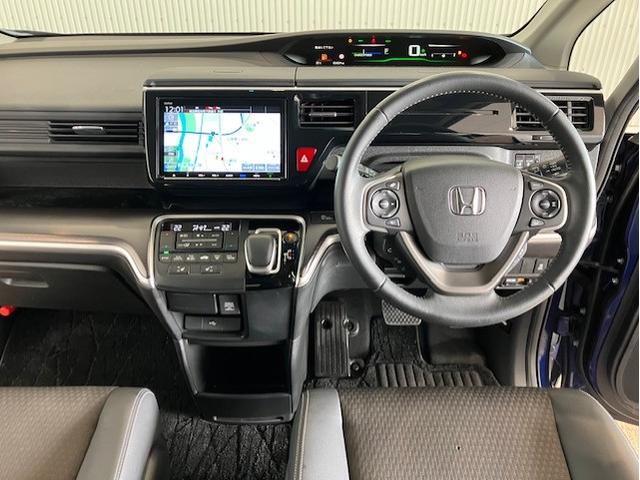 ステップワゴンスパーダ e:HEVスパーダG・EXホンダセンシング リア席モニター 9インチプレミアムインターナビ 前後ドラレコ アルミホイール フルセグTV Bluetooth対応 エアバック 地デジ クルコン サイドエアバッグ シ-トヒ-タ- 衝突軽減システム(10枚目)