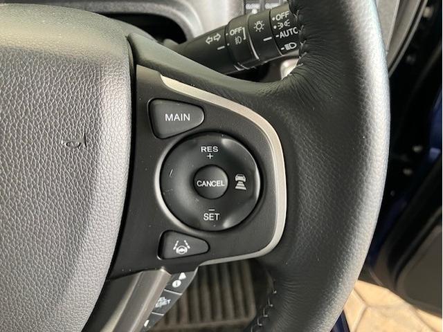 ステップワゴンスパーダ e:HEVスパーダG・EXホンダセンシング リア席モニター 9インチプレミアムインターナビ 前後ドラレコ アルミホイール フルセグTV Bluetooth対応 エアバック 地デジ クルコン サイドエアバッグ シ-トヒ-タ- 衝突軽減システム(13枚目)