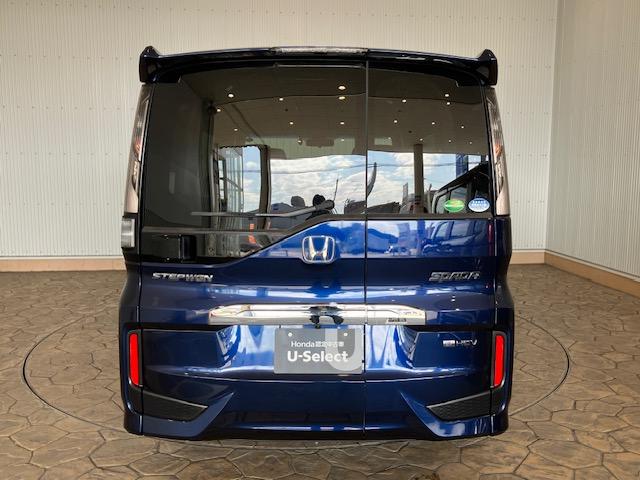 ステップワゴンスパーダ e:HEVスパーダG・EXホンダセンシング リア席モニター 9インチプレミアムインターナビ 前後ドラレコ アルミホイール フルセグTV Bluetooth対応 エアバック 地デジ クルコン サイドエアバッグ シ-トヒ-タ- 衝突軽減システム(16枚目)