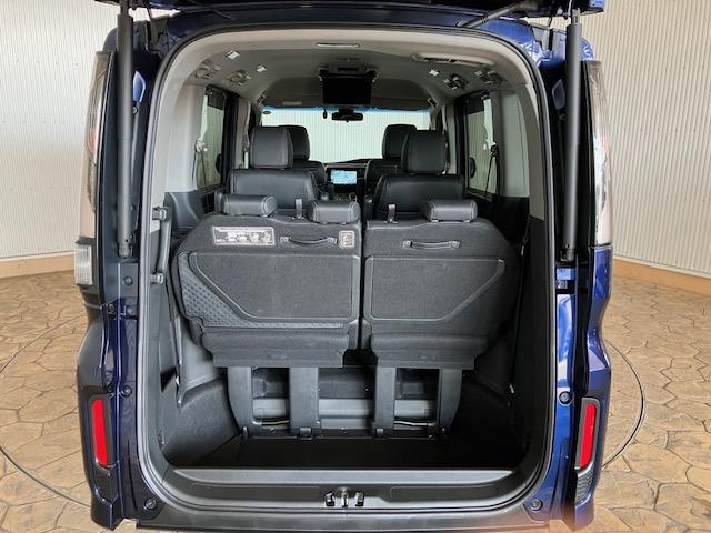ステップワゴンスパーダ e:HEVスパーダG・EXホンダセンシング リア席モニター 9インチプレミアムインターナビ 前後ドラレコ アルミホイール フルセグTV Bluetooth対応 エアバック 地デジ クルコン サイドエアバッグ シ-トヒ-タ- 衝突軽減システム(33枚目)