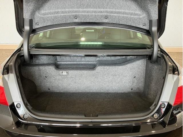 アコードハイブリッド EX FOPナビ 前後ドラレコ レザーパッケージ ETC シートヒーター アルミホイール フルセグTV CD・DVD再生対応 リヤカメラ 衝突軽減システム 本革 盗難防止装置 パワーウィンドウ 地デジ(25枚目)