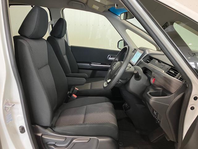 フリードハイブリッド ハイブリッド・Ｇブラックスタイル　レンタアップ　ホンダセンシング　９インチプレミアムインターナビ　ＥＴＣ　シートヒーター　アルミホイール　Ｂｌｕｅｔｏｏｔｈ対応　Ｗ電動ドア　衝突軽減ブレーキ　オートクルーズコントロール　Ｒカメラ（23枚目）