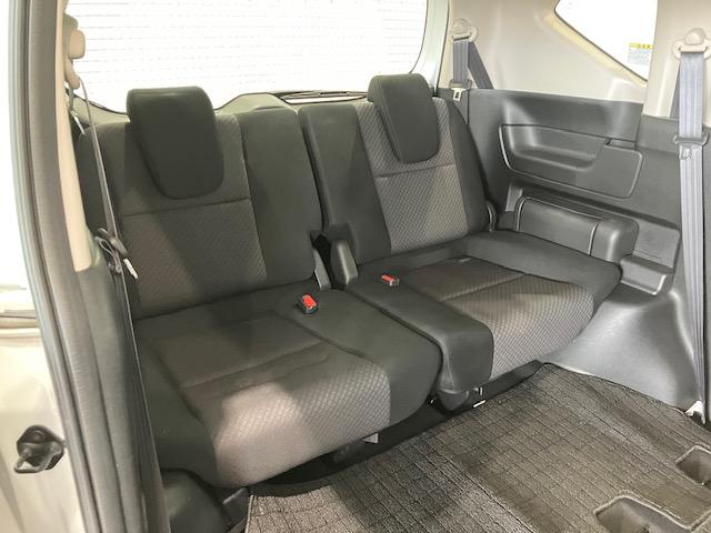 フリードハイブリッド ハイブリッド・Ｇブラックスタイル　レンタアップ　ホンダセンシング　９インチプレミアムインターナビ　ＥＴＣ　シートヒーター　アルミホイール　Ｂｌｕｅｔｏｏｔｈ対応　Ｗ電動ドア　衝突軽減ブレーキ　オートクルーズコントロール　Ｒカメラ（27枚目）